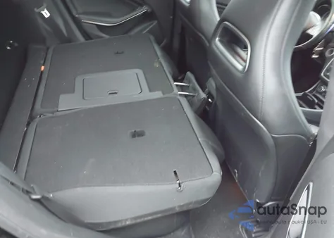 2015 Mercedes-Benz Cla 250 z USA, uszkodzony, nr VIN WDDSJ4EB4FN218421